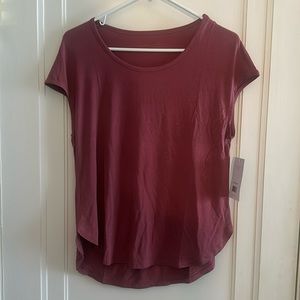 Activewear cap sleeve top. NWT. Medium. Dusty Rose